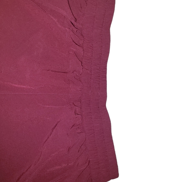 Avia shorts (size 8-10) - Picture 5 of 9